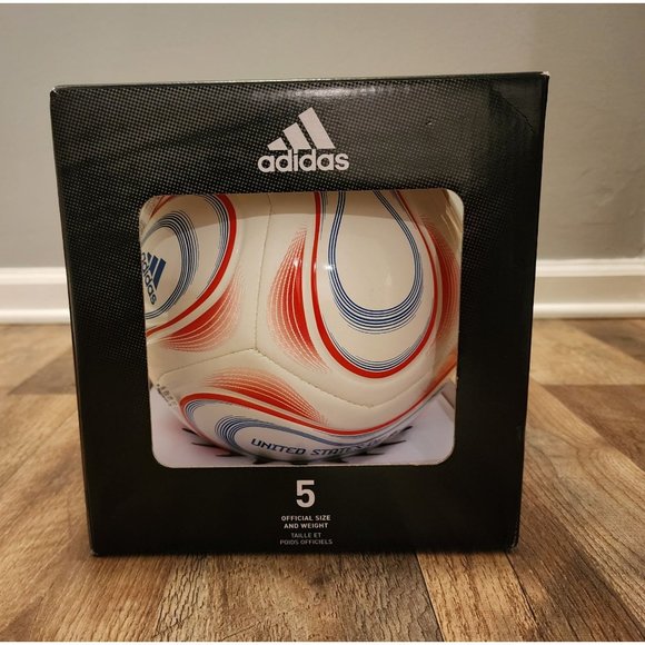 Adidas World Cup USA Official Licensed Club Soccer Ball White/Red, 5 New - Picture 2 of 3